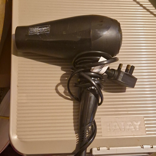 Tresemmé standard hair dryer - hair,